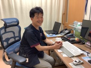 かもだの診療所 市川 英明院長